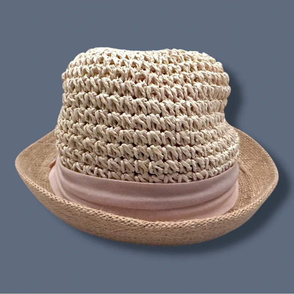 EUC Steve Madden Woven Flip Brim Fedora in Cream & Soft Pink. Size OS ๐ - Picture 7 of 10